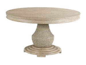 round dining pedestal table in furniture store in Mexico